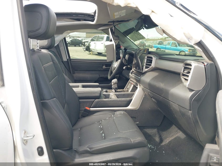 2023 Toyota Tundra VIN 5TFJC5DB9PX017448 IAAI salvage auction — ROLLOVER, Salvage Title, sold $5,100 on 2026-07-29 (photo 5)