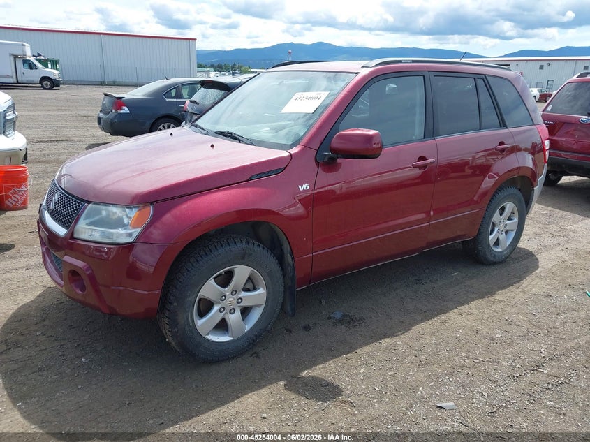 2008 Suzuki Grand vitara VIN JS3TD944484101602 IAAI salvage auction — NORMAL WEAR, Rebuilt (Washington), sold $300 on 2026-07-14 (photo 2)
