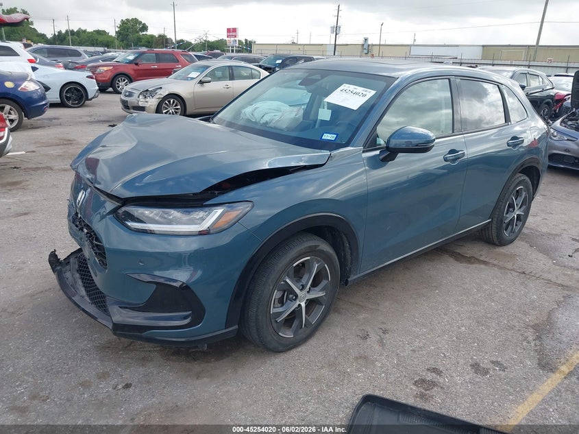 2025 Honda Hr-v VIN 3CZRZ1H79SM729676 IAAI salvage auction — FRONT END, Salvage Title, sold $8,000 on 2026-07-25 (photo 2)