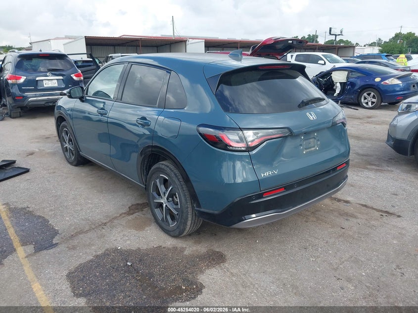 2025 Honda Hr-v VIN 3CZRZ1H79SM729676 IAAI salvage auction — FRONT END, Salvage Title, sold $6,400 on 2026-07-25 (photo 3)