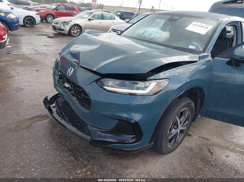 2025 Honda Hr-v VIN 3CZRZ1H79SM729676 IAAI salvage auction — FRONT END, Salvage Title, sold $8,000 on 2026-07-25 (photo 6)