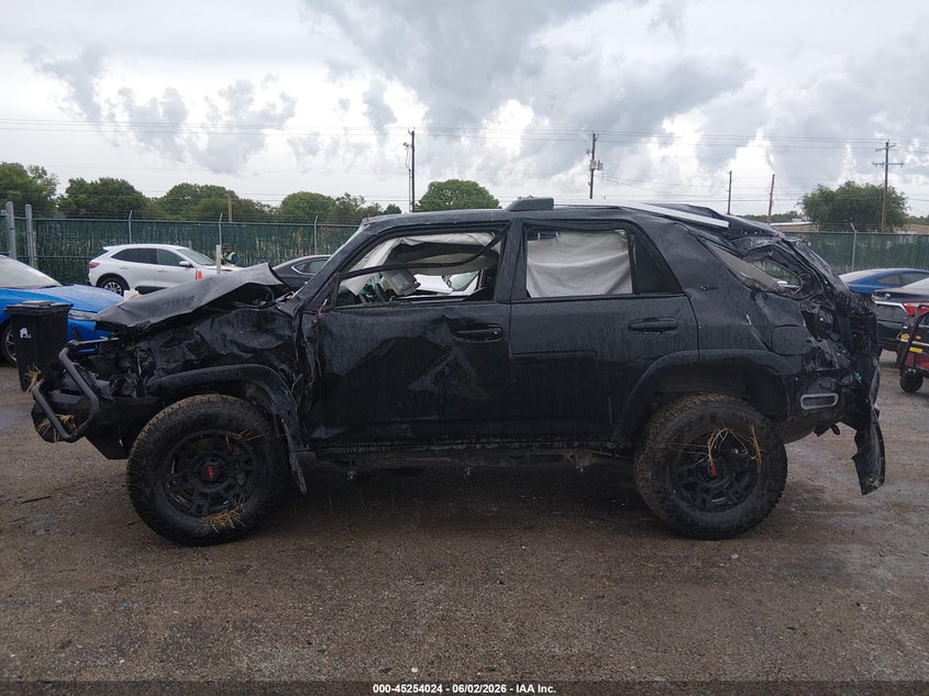 2020 Toyota 4runner VIN JTEBU5JR9L5783183 IAAI salvage auction — BIO HAZARD, Salvage Title, sold $1,550 on 2026-07-10 (photo 6)