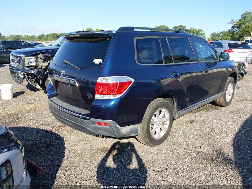 2011 Toyota Highlander VIN 5TDZK3EH5BS028765 IAAI salvage auction — LEFT REAR, Salvage (South Carolina), sold $3,650 on 2026-07-07 (photo 4)