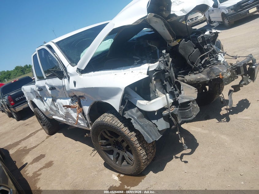 2017 Ram 1500 VIN 1C6RR7FT6HS523148 IAAI salvage auction — FRONT END, Salvage Title, sold $1,125 on 2026-07-22 (photo 1)