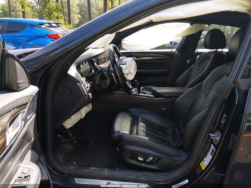 2018 BMW 6er VIN WBAJV6C52JBJ99765 IAAI salvage auction — SIDE, Salvage Title, sold $1,800 on 2026-07-28 (photo 5)