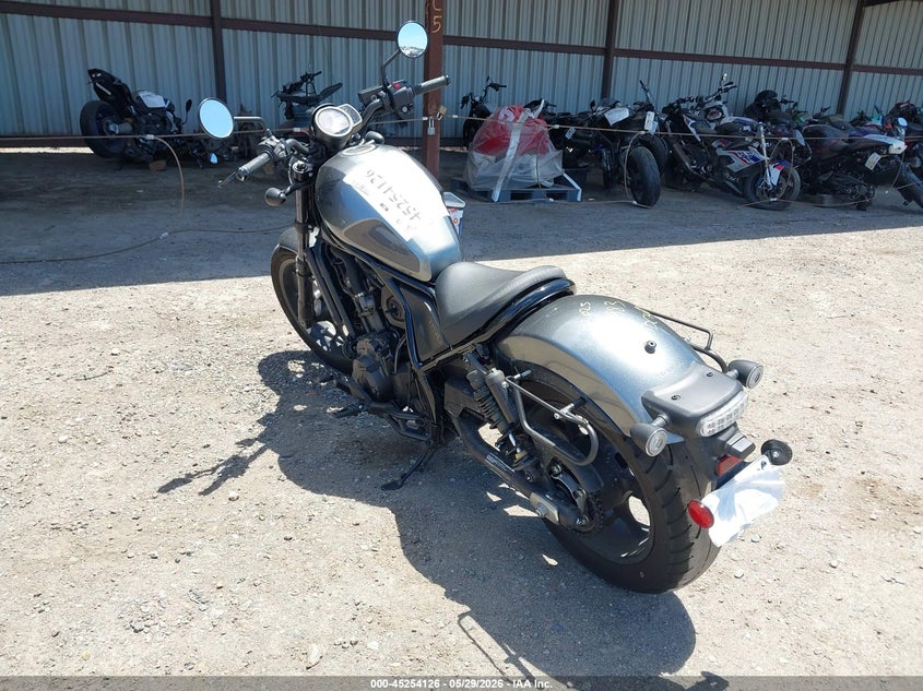 2023 Honda Cm VIN JH2SC8301PK200983 IAAI salvage auction — UNDERCARRIAGE, Salvage (California), sold $3,100 on 2026-07-14 (photo 3)