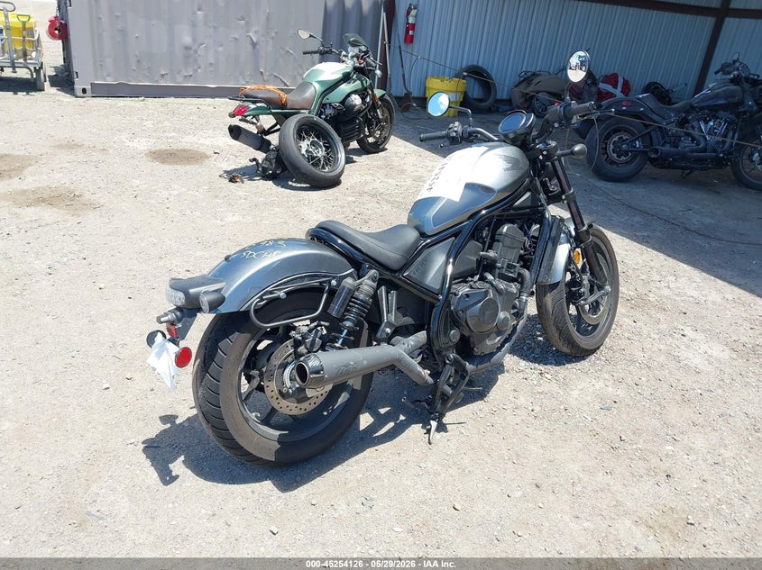 2023 Honda Cm VIN JH2SC8301PK200983 IAAI salvage auction — UNDERCARRIAGE, Salvage (California), sold $3,100 on 2026-07-14 (photo 4)