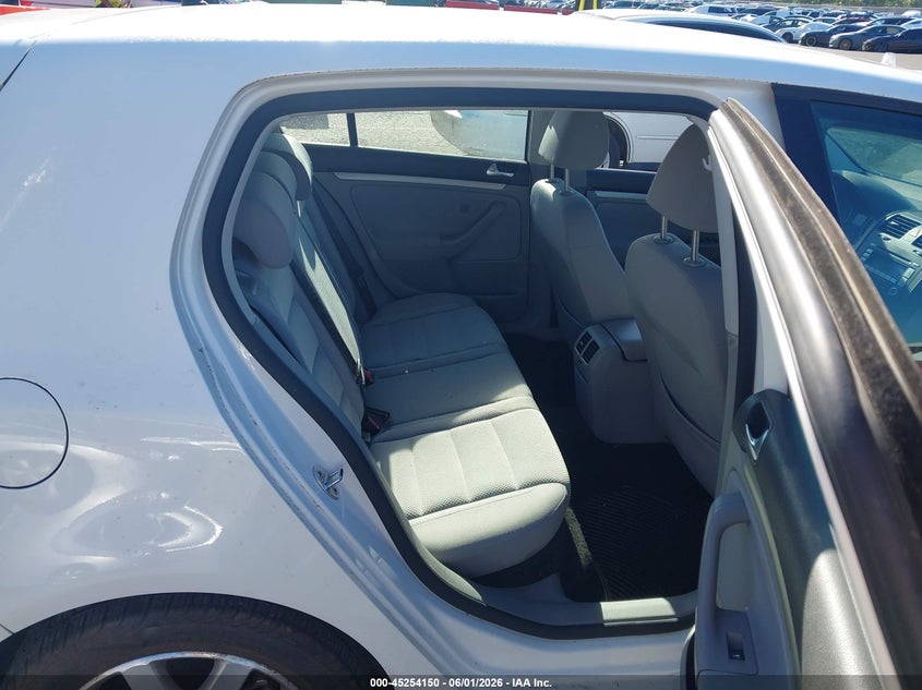 2009 Volkswagen Rabbit VIN WVWDB71K69W048911 IAAI salvage auction — LEFT REAR, Salvage (Oregon), sold $250 on 2026-07-30 (photo 8)