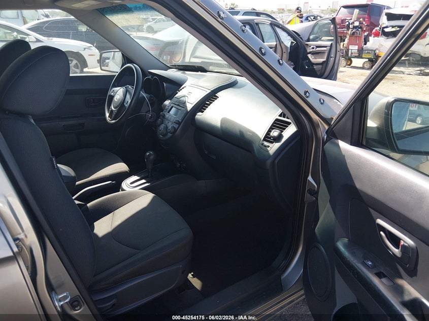 2010 Kia Soul VIN KNDJT2A27A7030662 IAAI salvage auction — FRONT END, Salvage (Texas), sold $550 on 2026-07-07 (photo 5)