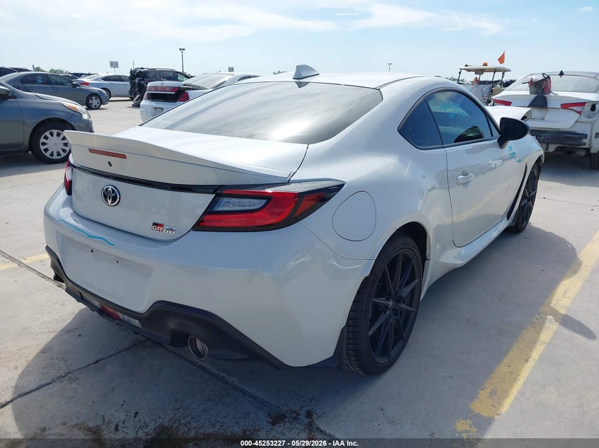 2025 Toyota Gr 86 VIN JF1ZNBE14S9760989 IAAI salvage auction — FRONT END, Original (Texas), sold $325 on 2026-07-27 (photo 4)