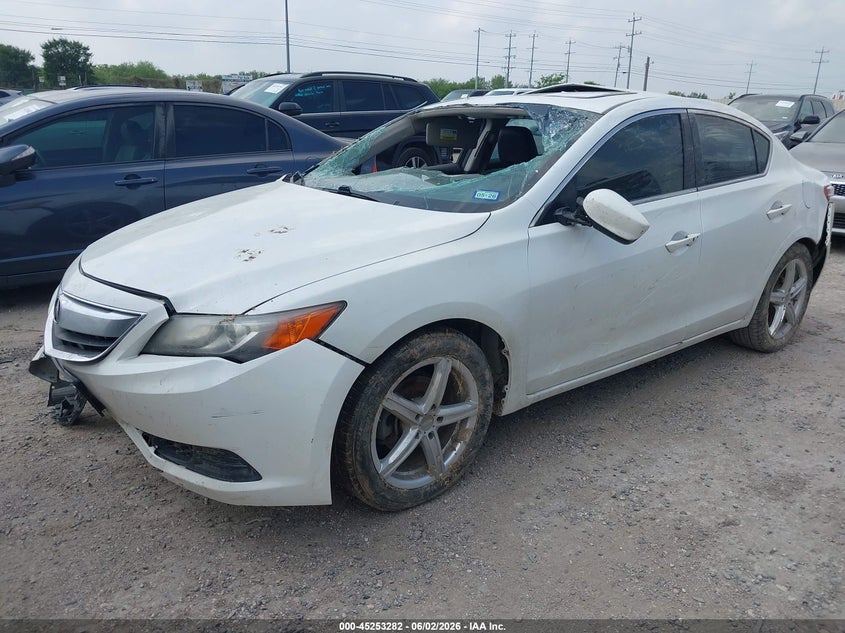 2015 Acura Ilx VIN 19VDE1F39FE000825 IAAI salvage auction — ROLLOVER, Salvage (Texas), sold $325 on 2026-08-03 (photo 2)