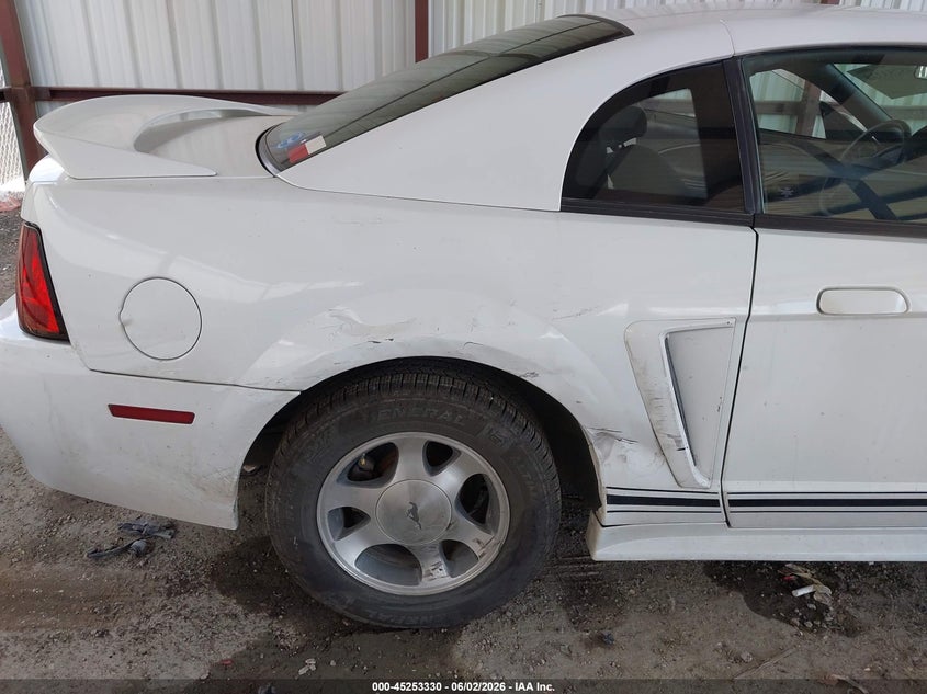2000 Ford Mustang VIN 1FAFP4041YF110392 IAAI salvage auction — REAR END, Original (Texas), sold $400 on 2026-07-09 (photo 6)