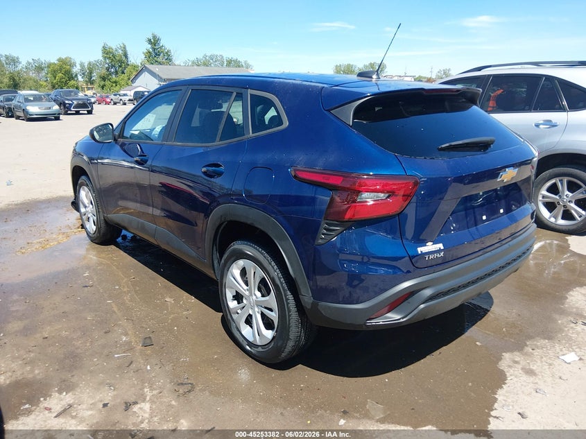 2024 Chevrolet Trax VIN KL77LFE23RC058955 IAAI salvage auction — FRONT END, Salvage Title, sold $6,375 on 2026-07-07 (photo 3)