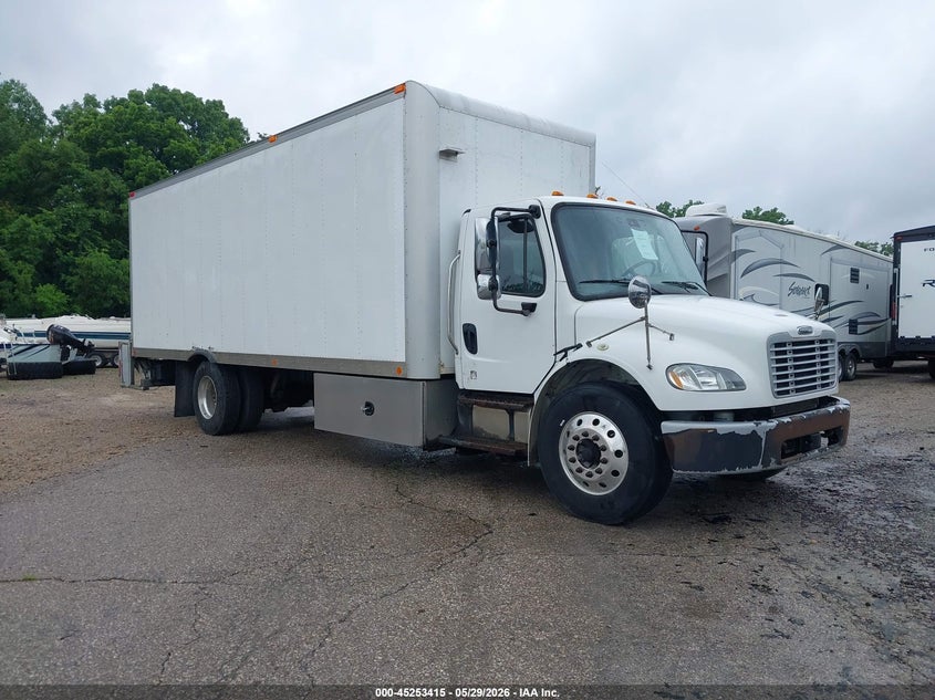 2019 Freightliner M2 106 VIN 1FVACXFC4KHKK4533 IAAI salvage auction — SIDE, Clear (Indiana), sold $13,400 on 2026-07-15 (photo 1)