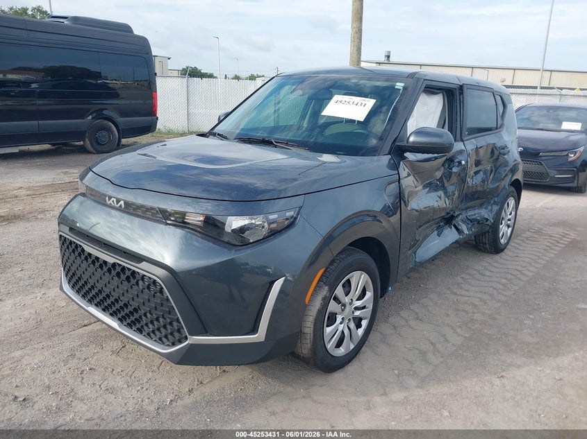 2025 Kia Soul VIN KNDJ23AU3S7263448 IAAI salvage auction — LEFT SIDE, Salvage Title, sold $3,600 on 2026-07-21 (photo 2)