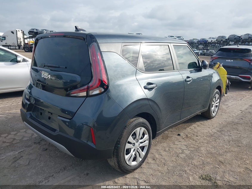 2025 Kia Soul VIN KNDJ23AU3S7263448 IAAI salvage auction — LEFT SIDE, Salvage Title, sold $3,600 on 2026-07-21 (photo 4)