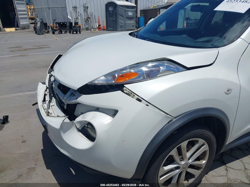 2013 Nissan Juke VIN JN8AF5MR5DT205654 IAAI salvage auction — FRONT END, Salvage Title, sold $800 on 2026-07-08 (photo 6)