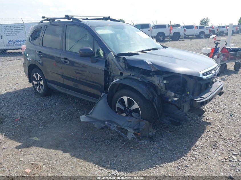 2017 Subaru Forester VIN JF2SJAEC6HH477934 — IAAI salvage auction photo