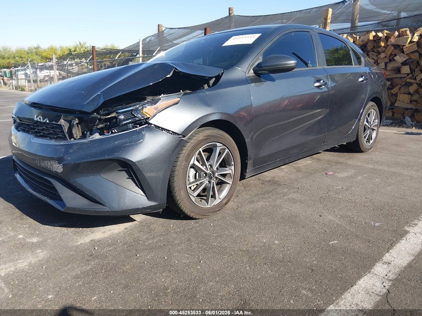 2022 Kia Forte VIN 3KPF24AD0NE427562 IAAI salvage auction — FRONT END, Salvage Title, sold $3,650 on 2026-07-24 (photo 2)