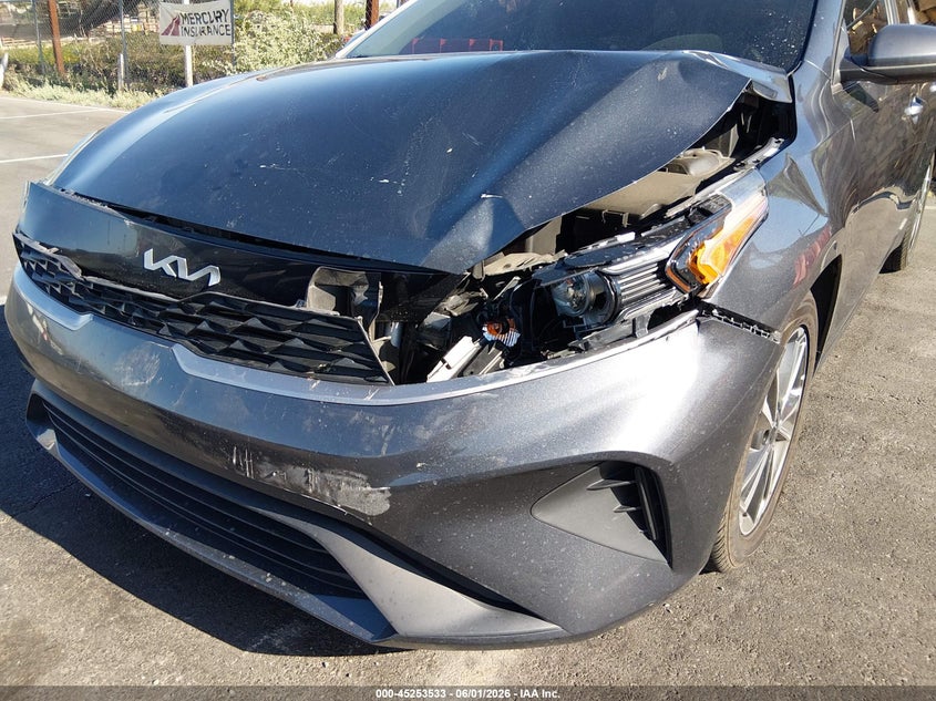 2022 Kia Forte VIN 3KPF24AD0NE427562 IAAI salvage auction — FRONT END, Salvage Title, sold $3,650 on 2026-07-24 (photo 6)