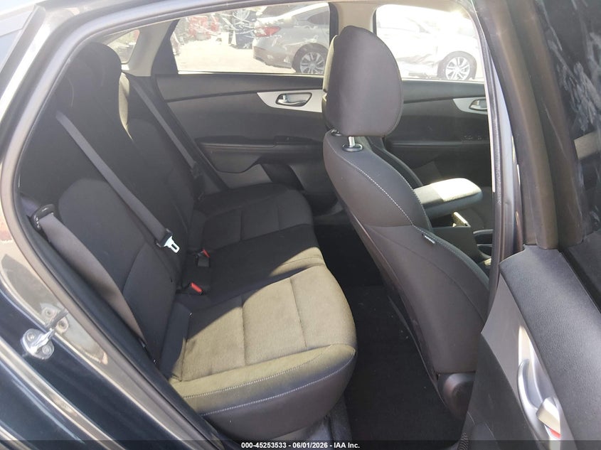 2022 Kia Forte VIN 3KPF24AD0NE427562 IAAI salvage auction — FRONT END, Salvage Title, sold $3,650 on 2026-07-24 (photo 8)