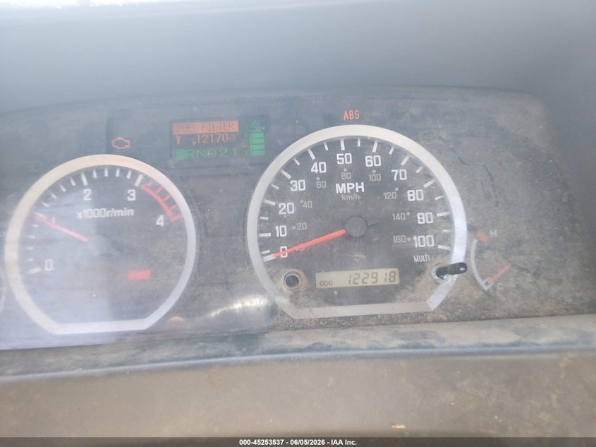 2015 Isuzu VIN JALC4W166F7005404 IAAI salvage auction — LEFT & RIGHT, Salvage Title, sold $4,500 on 2026-09-09 (photo 5)