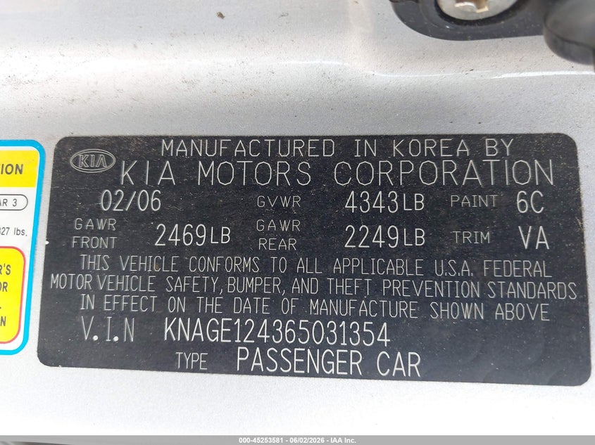 2006 Kia Optima VIN KNAGE124365031354 IAAI salvage auction — REAR END, Salvage (Massachusetts), sold $275 on 2026-07-24 (photo 9)