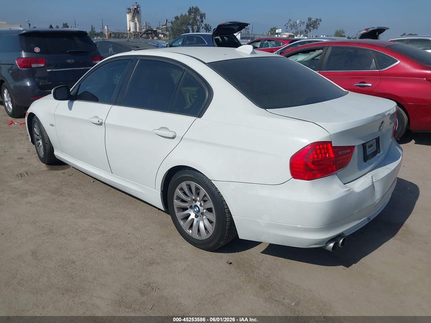 2009 BMW 3 series VIN WBAPH57579NM34080 IAAI salvage auction — REAR END, Salvage (California), sold $1,200 on 2026-07-09 (photo 3)