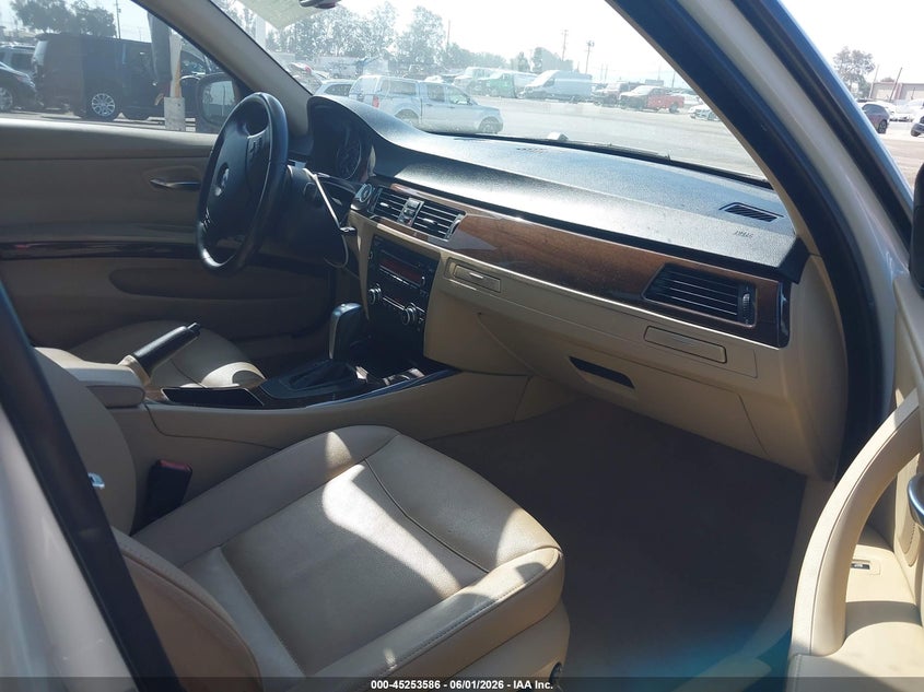 2009 BMW 3 series VIN WBAPH57579NM34080 IAAI salvage auction — REAR END, Salvage (California), sold $1,200 on 2026-07-09 (photo 5)