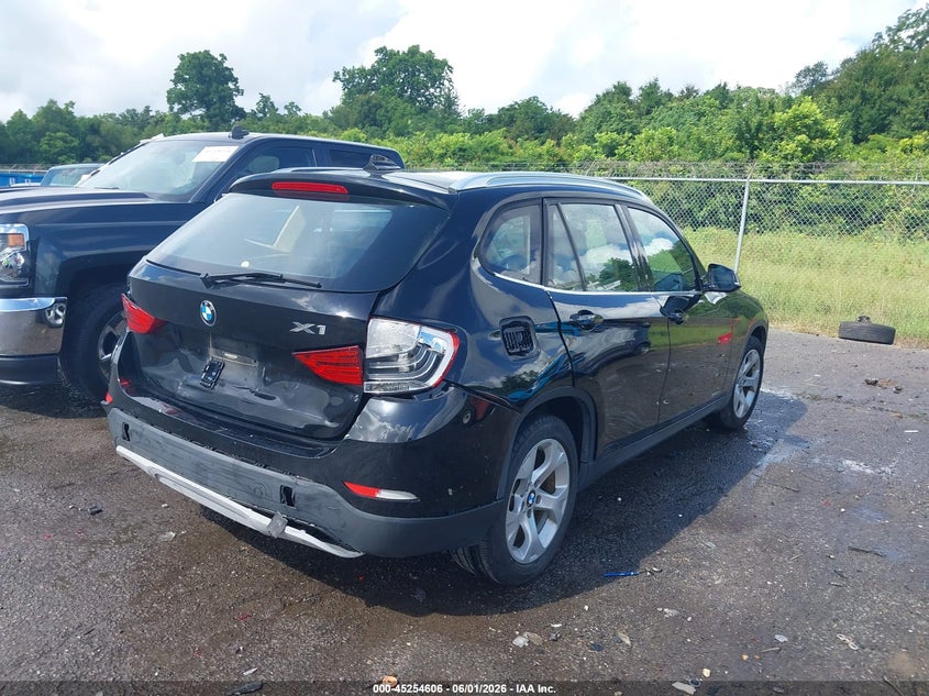 2013 BMW X1 VIN WBAVM1C50DVW45227 IAAI salvage auction — REAR END, Salvage Title, sold $1,100 on 2026-07-14 (photo 4)