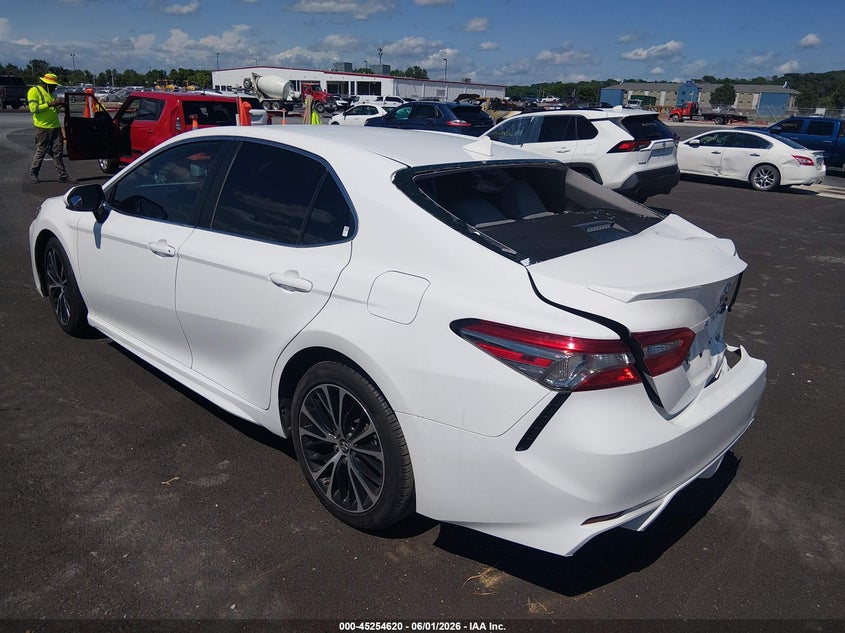 2019 Toyota Camry VIN 4T1B11HK9KU170107 IAAI salvage auction — REAR END, Salvage Title, sold $4,750 on 2026-07-19 (photo 3)