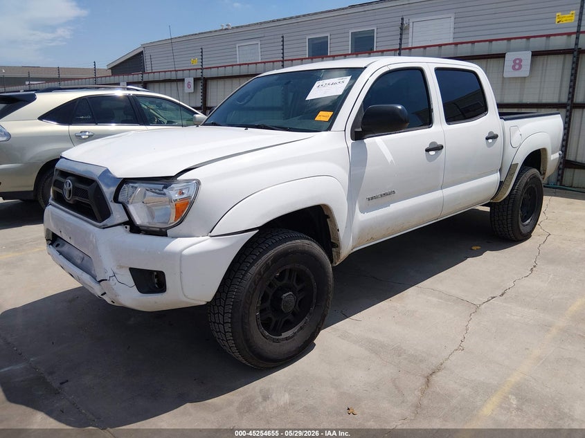 2015 Toyota Tacoma VIN 5TFJU4GNXFX090257 IAAI salvage auction — FRONT END, Original (Texas), sold $5,000 on 2026-07-28 (photo 2)