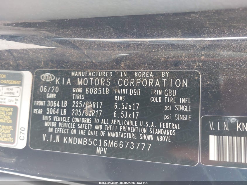 2021 Kia SEDONA VIN KNDMB5C16M6673777 IAAI salvage auction — LEFT FRONT, Salvage Title, sold $2,900 on 2026-09-03 (photo 9)