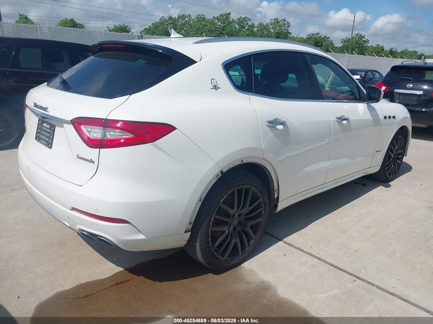 2018 Maserati Levante VIN ZN661XUL4JX304508 IAAI salvage auction — FRONT END, Original (Texas), sold $7,025 on 2026-08-07 (photo 4)