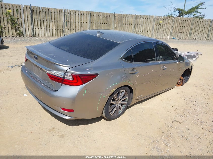 2018 Lexus ES VIN JTHBW1GG2J2173815 IAAI salvage auction — LEFT & RIGHT, Salvage Title, sold $6,800 on 2026-07-13 (photo 4)