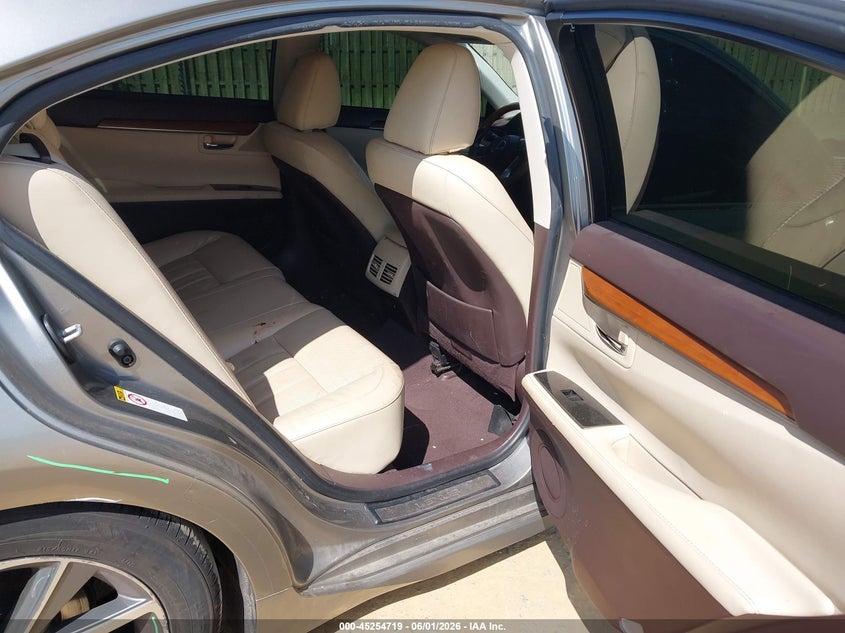 2018 Lexus ES VIN JTHBW1GG2J2173815 IAAI salvage auction — LEFT & RIGHT, Salvage Title, sold $6,800 on 2026-07-13 (photo 8)