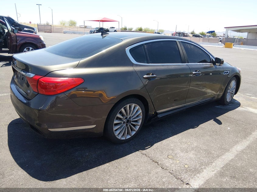 2015 Kia K900 VIN KNALW4D47F6018658 IAAI salvage auction — SIDE, Salvage Title, sold $1,675 on 2026-07-17 (photo 4)