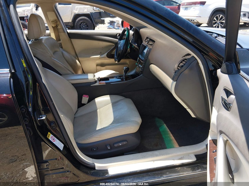 2010 Lexus Is 250 VIN JTHBF5C23A5109914 IAAI salvage auction — FRONT END, Clear (Tennessee), sold $800 on 2026-07-30 (photo 5)