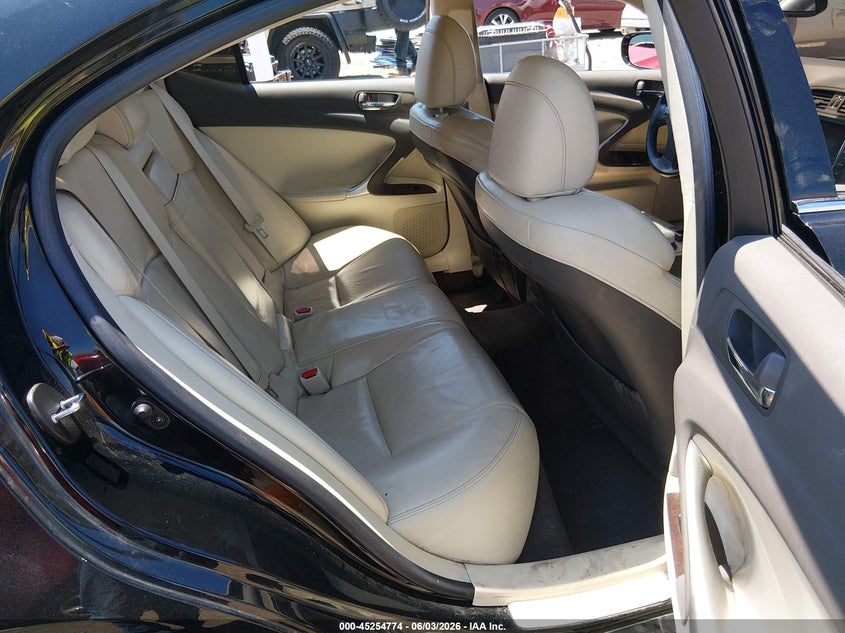 2010 Lexus Is 250 VIN JTHBF5C23A5109914 IAAI salvage auction — FRONT END, Clear (Tennessee), sold $800 on 2026-07-30 (photo 8)