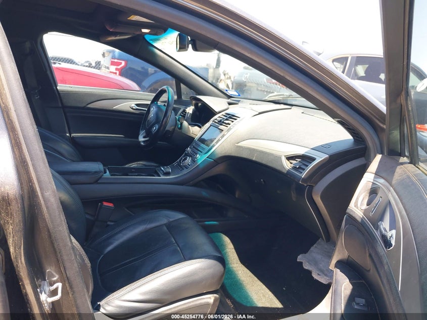 2017 Lincoln Mkz VIN 3LN6L5E94HR648633 IAAI salvage auction — LEFT SIDE, Salvage Title, sold $1,350 on 2026-07-28 (photo 5)