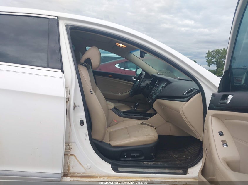 2014 Kia Cadenza VIN KNALN4D7XE5135099 IAAI salvage auction — REAR END, Salvage (Iowa), sold $1,175 on 2026-07-07 (photo 5)