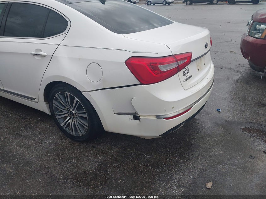 2014 Kia Cadenza VIN KNALN4D7XE5135099 IAAI salvage auction — REAR END, Salvage (Iowa), sold $1,175 on 2026-07-07 (photo 6)