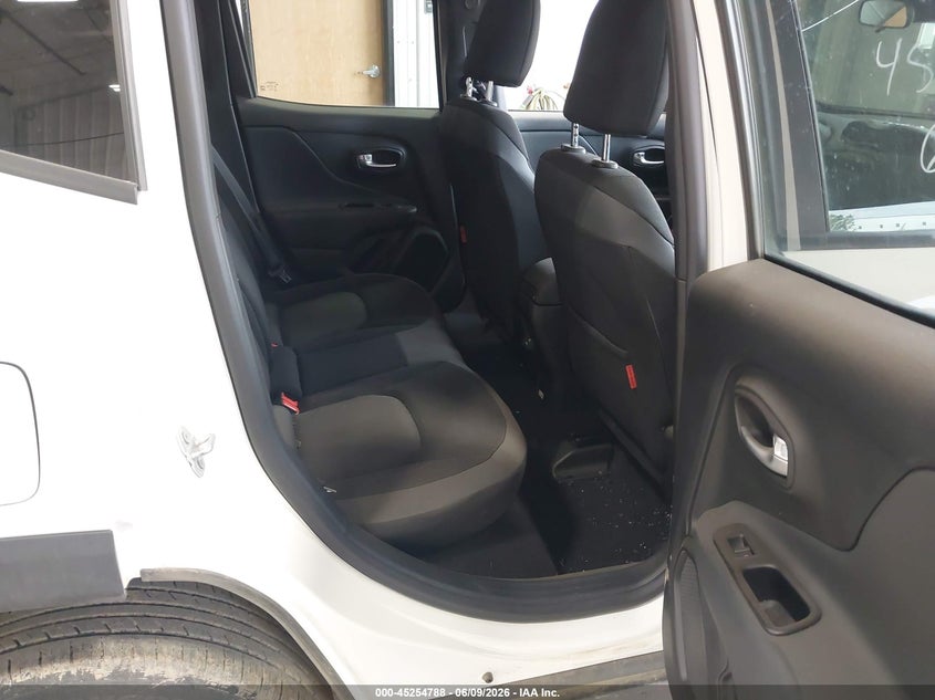 2020 Jeep Renegade VIN ZACNJBC12LPL76441 IAAI salvage auction — REAR END, Salvage (North Dakota), sold $1,550 on 2026-08-13 (photo 8)