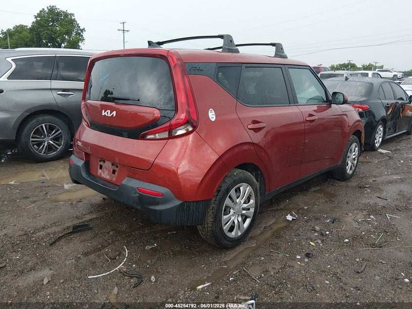 2022 Kia Soul VIN KNDJ23AU9N7800666 IAAI salvage auction — UNKNOWN, Salvage Title, sold $3,000 on 2026-07-20 (photo 4)
