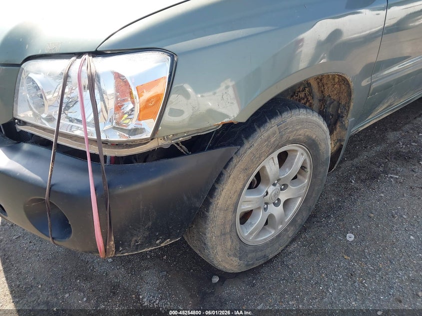 2004 Toyota Highlander VIN JTEDP21A240034572 IAAI salvage auction — NORMAL WEAR, Clear (California), sold $575 on 2026-07-15 (photo 6)