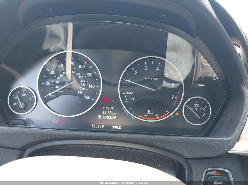 2014 BMW 3er VIN WBA3C1C52EK105391 IAAI salvage auction — LEFT SIDE, Salvage (Hawaii), sold $150 on 2026-07-28 (photo 7)