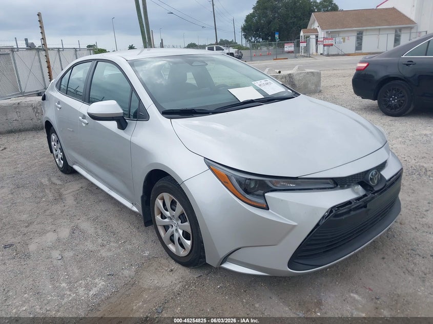 2025 Toyota Corolla VIN 5YFB4MDE8SP341813 IAAI salvage auction — REAR END, Salvage Title, sold $6,600 on 2026-07-18 (photo 1)