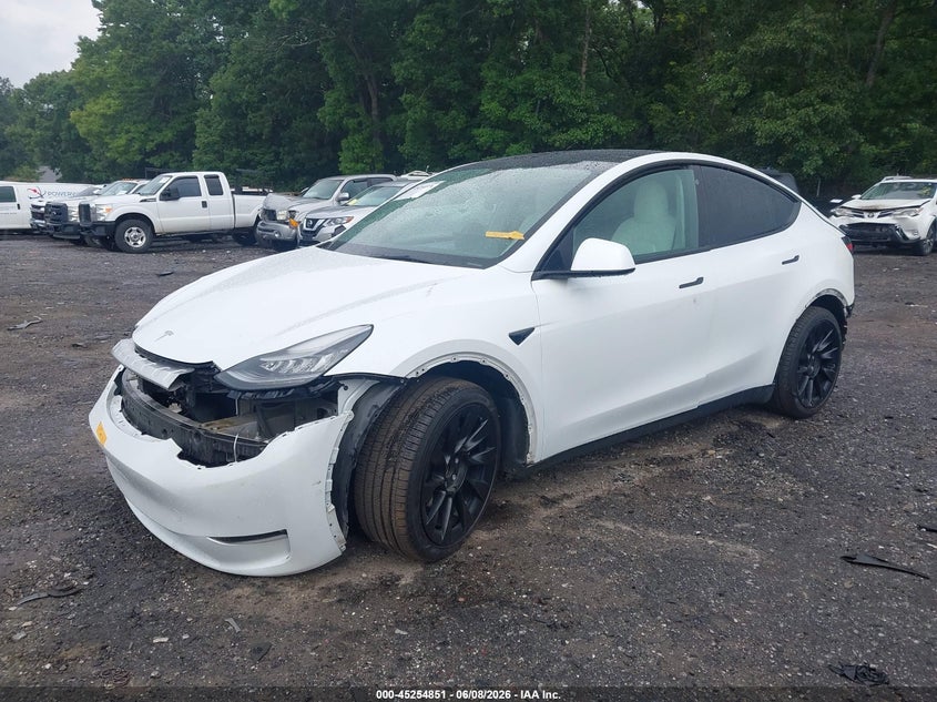 2021 Tesla Model y VIN 5YJYGDED9MF181396 IAAI salvage auction — REAR END, Salvage Title, sold $6,000 on 2026-07-09 (photo 2)