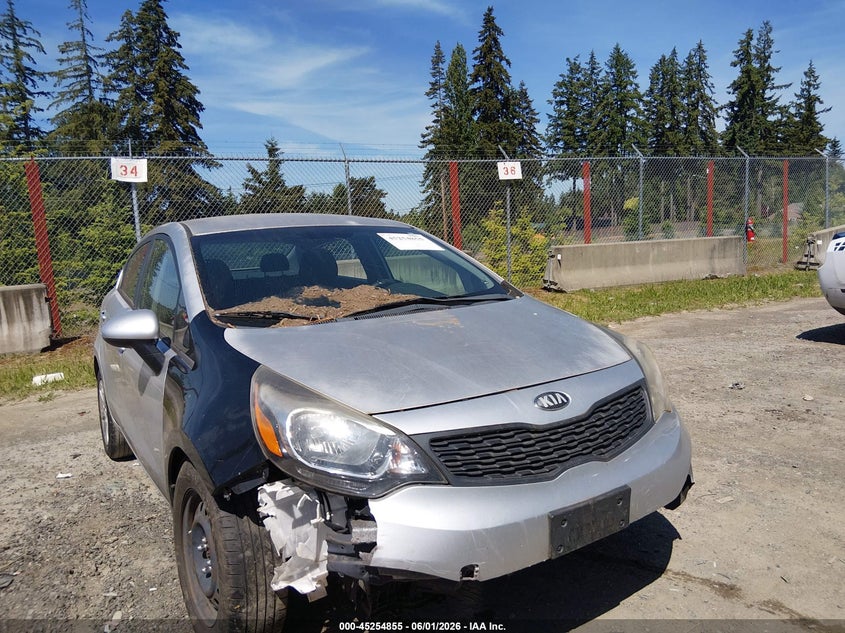 2014 Kia Rio VIN KNADM4A32E6361091 IAAI salvage auction — FRONT END, Salvage Title, sold $400 on 2026-07-08 (photo 6)