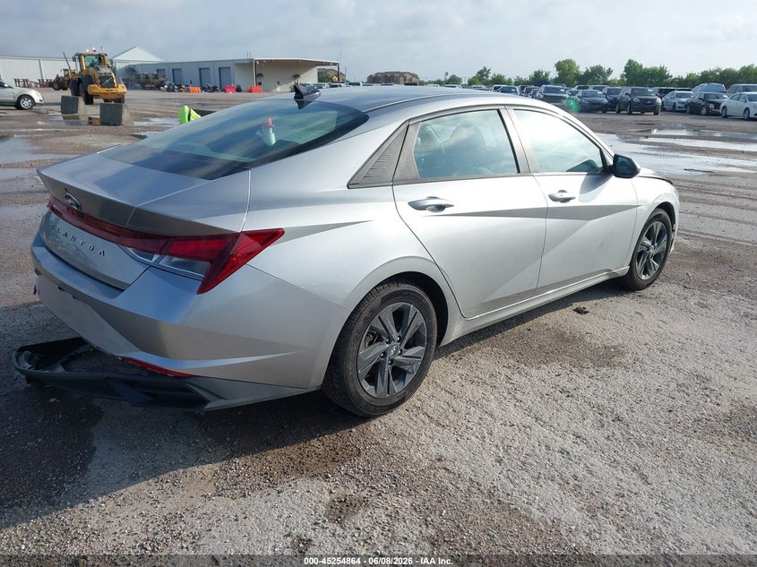 2021 Hyundai Elantra VIN 5NPLM4AG5MH052267 IAAI salvage auction — LEFT REAR, Salvage Title, sold $2,700 on 2026-07-22 (photo 4)